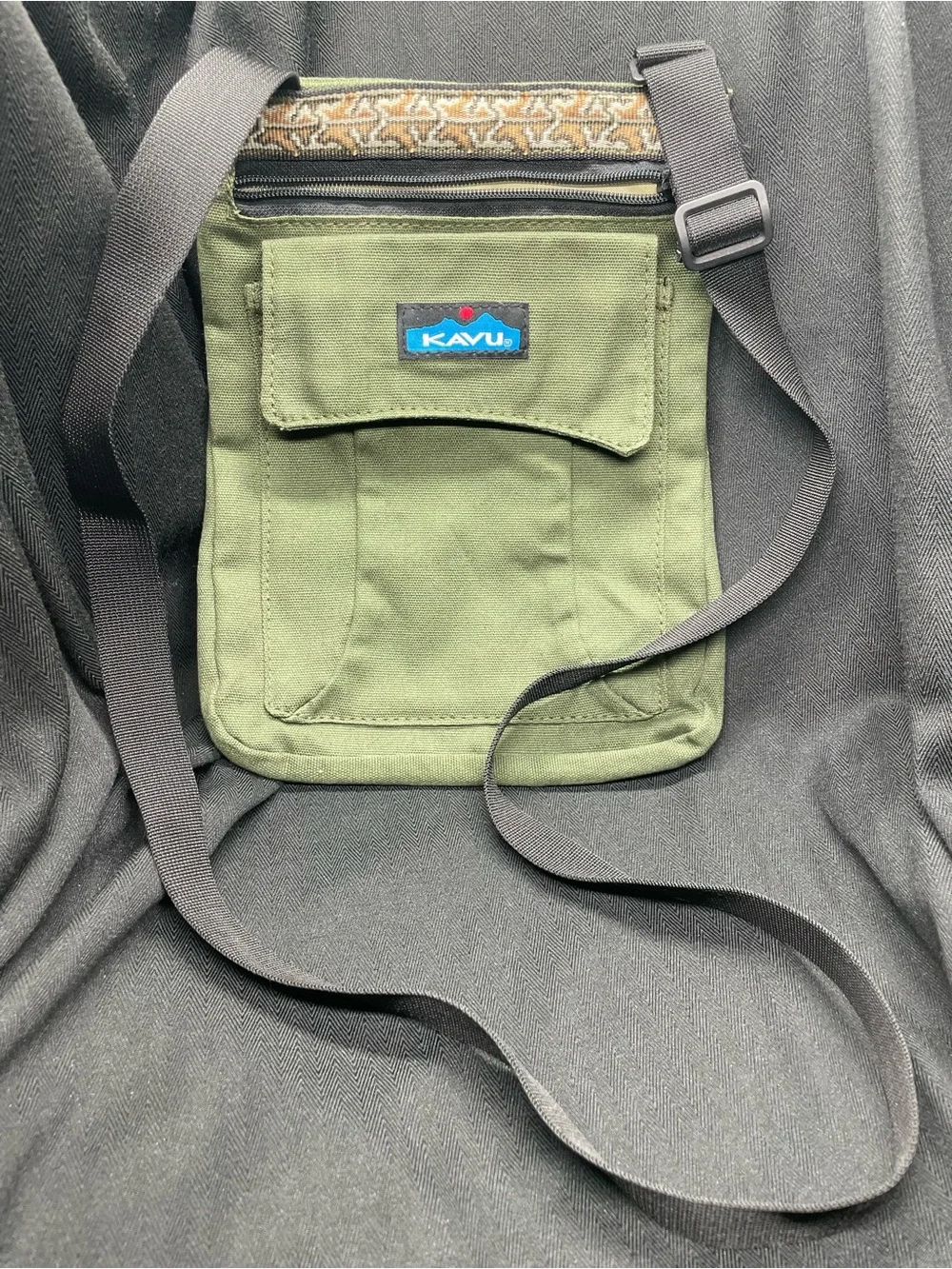 KAVU Keeper Cotton Canvas Crossbody/Sling Travel Bag